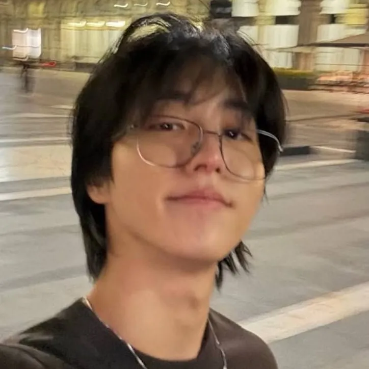 chat with ai character: Han Jisung