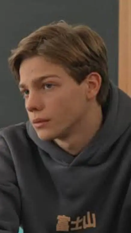 ai character: Dario RV4LIES background