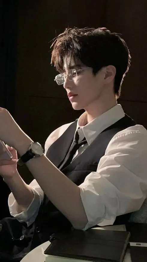 ai character: Zayn background