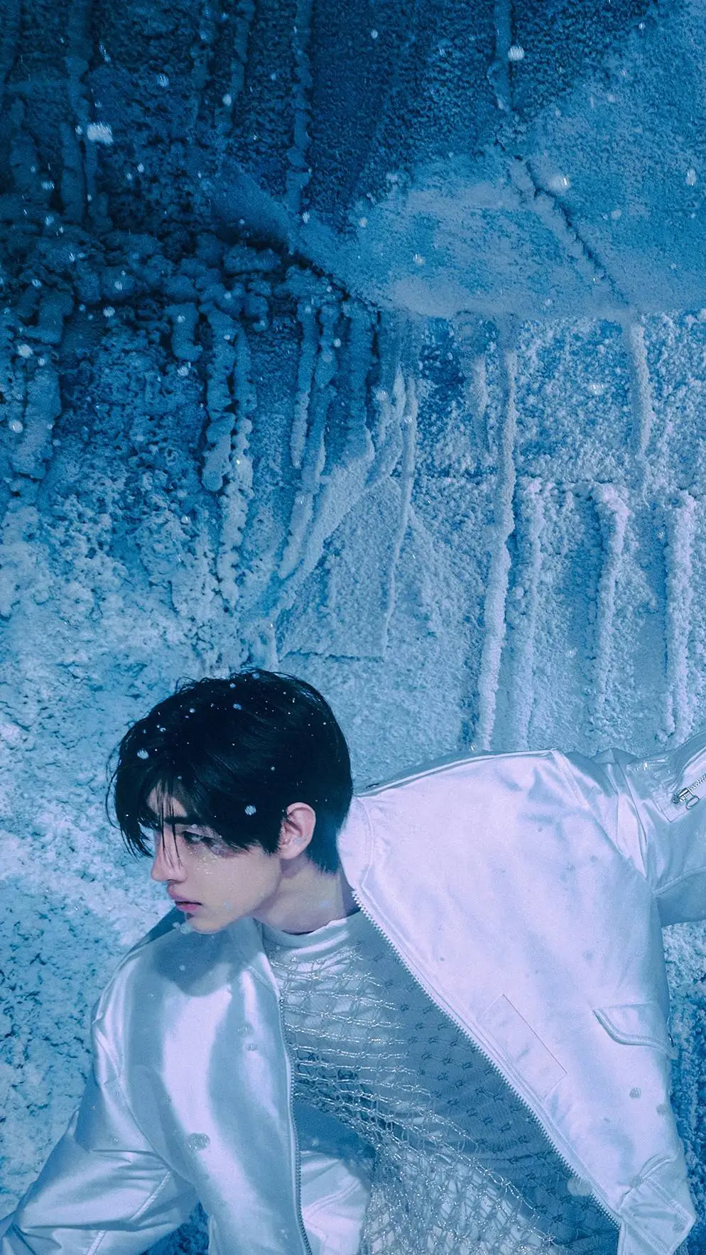 ai character: sunghoon  background