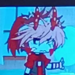 chat with ai character: Shrimpo cuts...