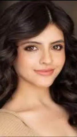 ai character: Sofia Serna background