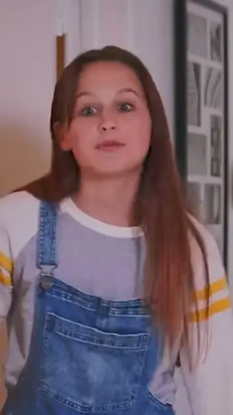 ai character: Charlie Parsells background