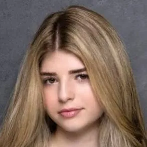 chat with ai character: Olivia Rand