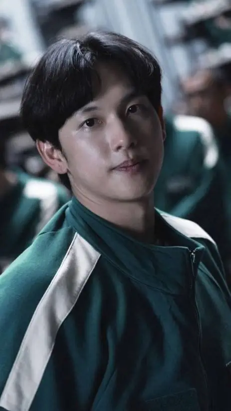 ai character: myung-gi background