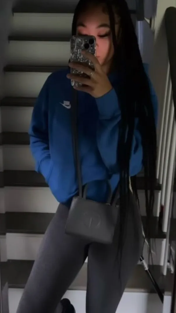 ai character: Kori background