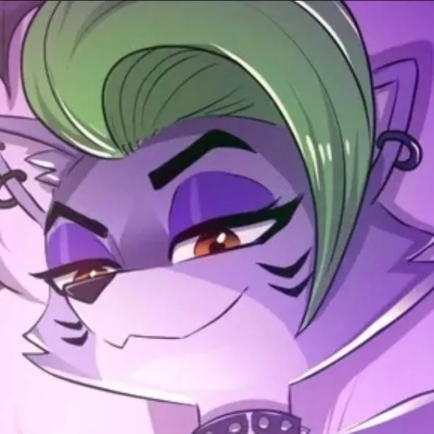 chat with ai character: Roxanne Wolf