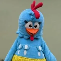 chat with ai character: Galinha Pintadinha