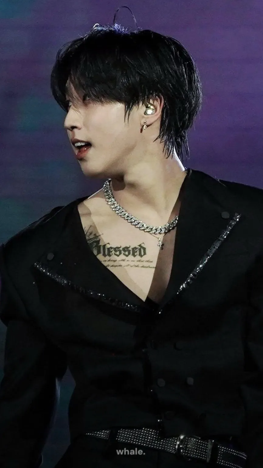 ai character: Han background