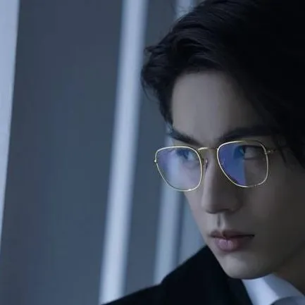 chat with ai character: Juan Xio