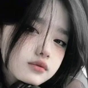 chat with ai character:  sana~;! 