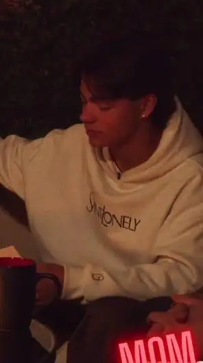 ai character: Malachi Barton  background