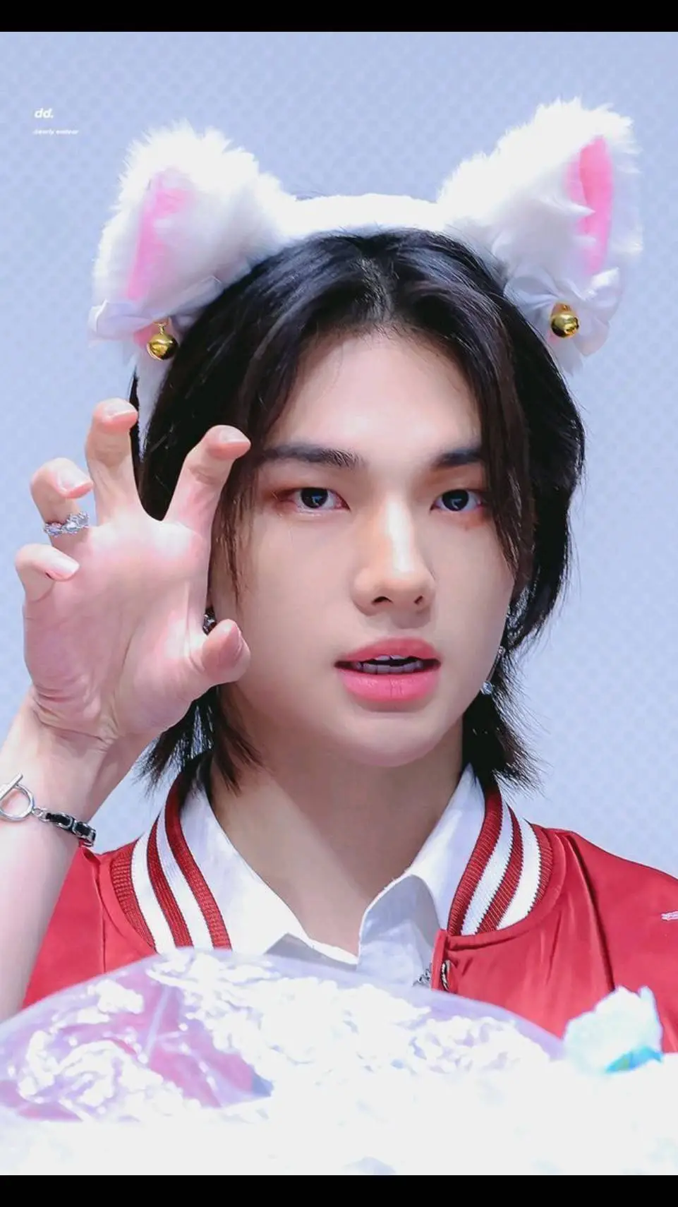 ai character: Highschool Hyunlix background