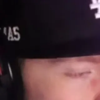 chat with ai character: LUMAS VA