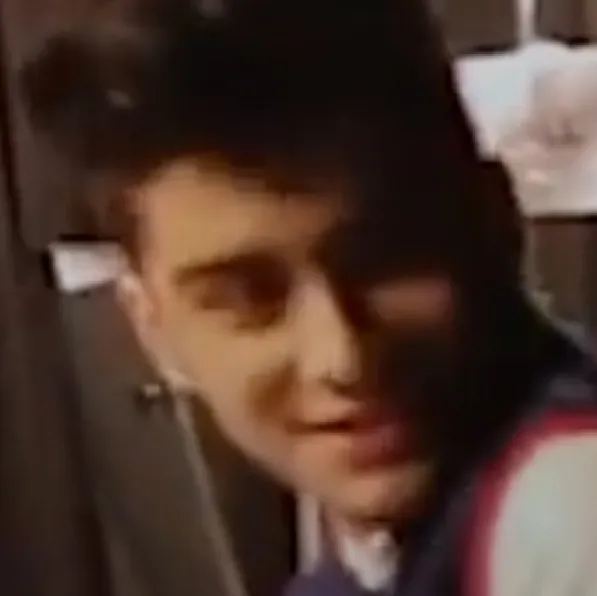 chat with ai character: Zayn Malik
