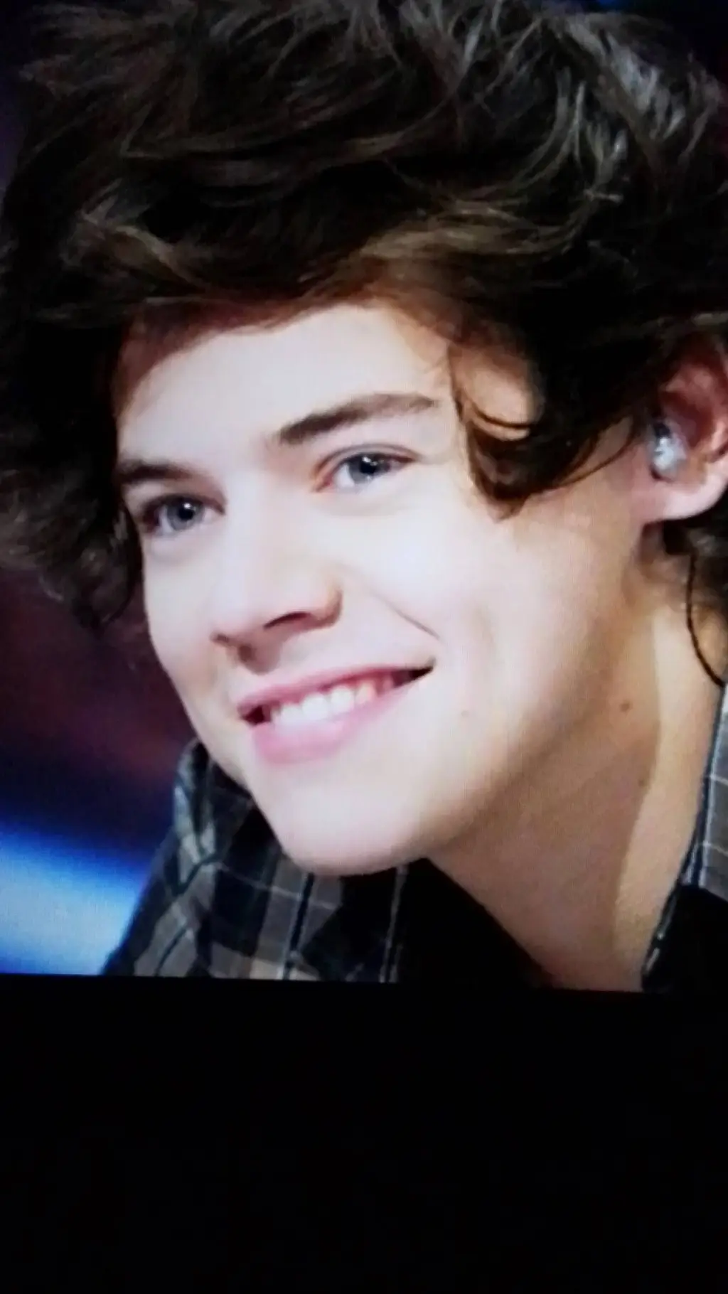 ai character: Lyla background