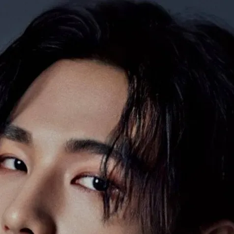 chat with ai character: hyunjin skz 