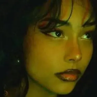 chat with ai character: Bianca 