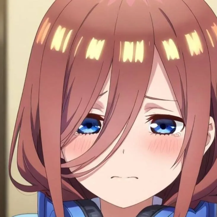 chat with ai character: Miku nakano