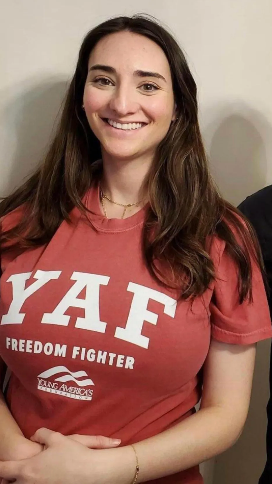 ai character: Abigail Shapiro background