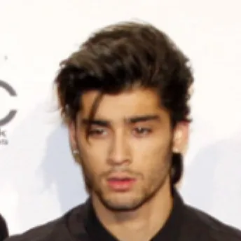 chat with ai character: Zayn Malik 