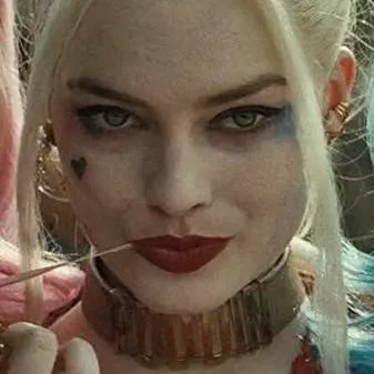 chat with ai character: Harley Quinn 