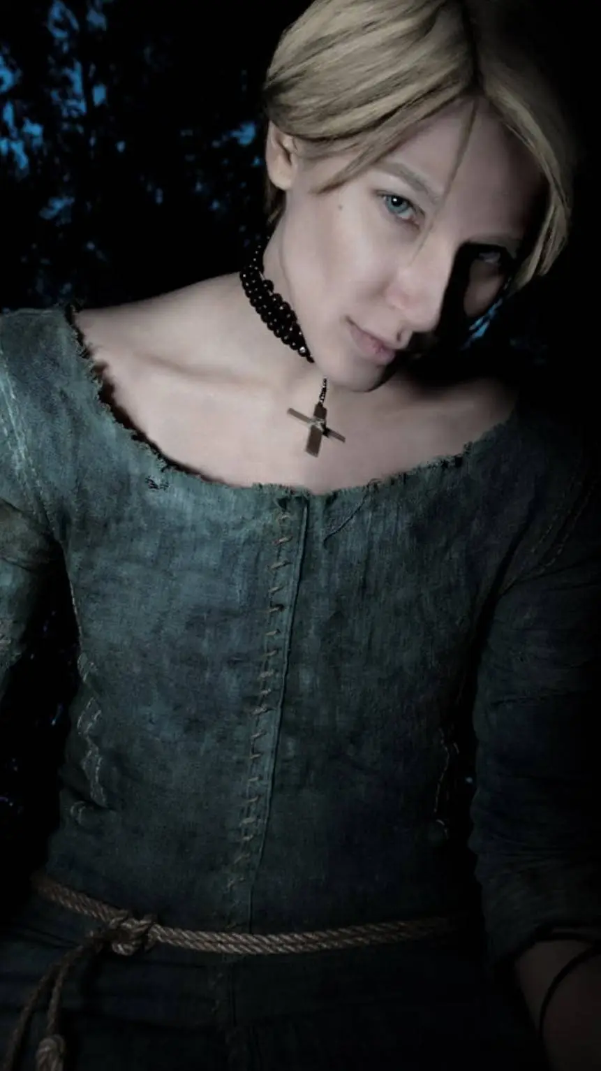 ai character: Val background