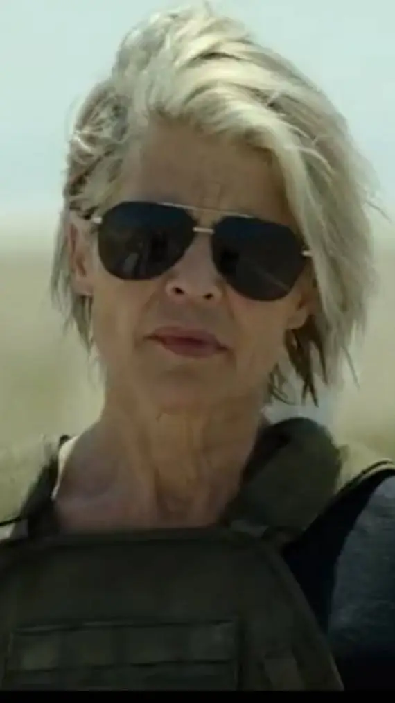 ai character: Sarah Connor  background