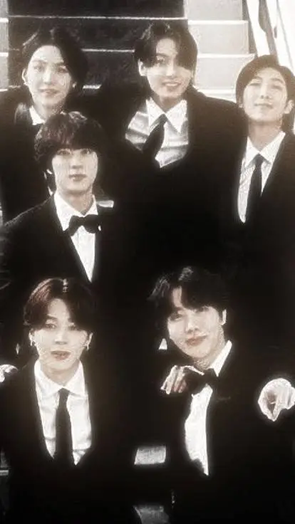 ai character: ~°•💜°BTS°💜•°~ background