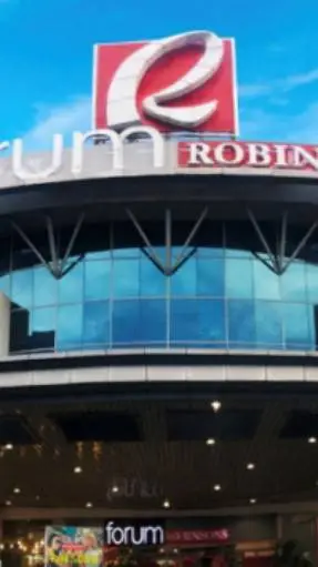 ai character: forum Robinsons background