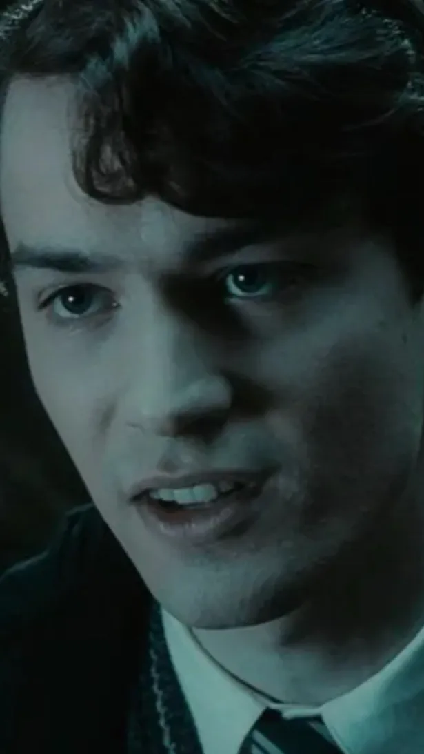 ai character: Tom Marvolo Riddle background