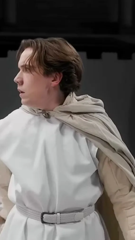 ai character: Elijah  background