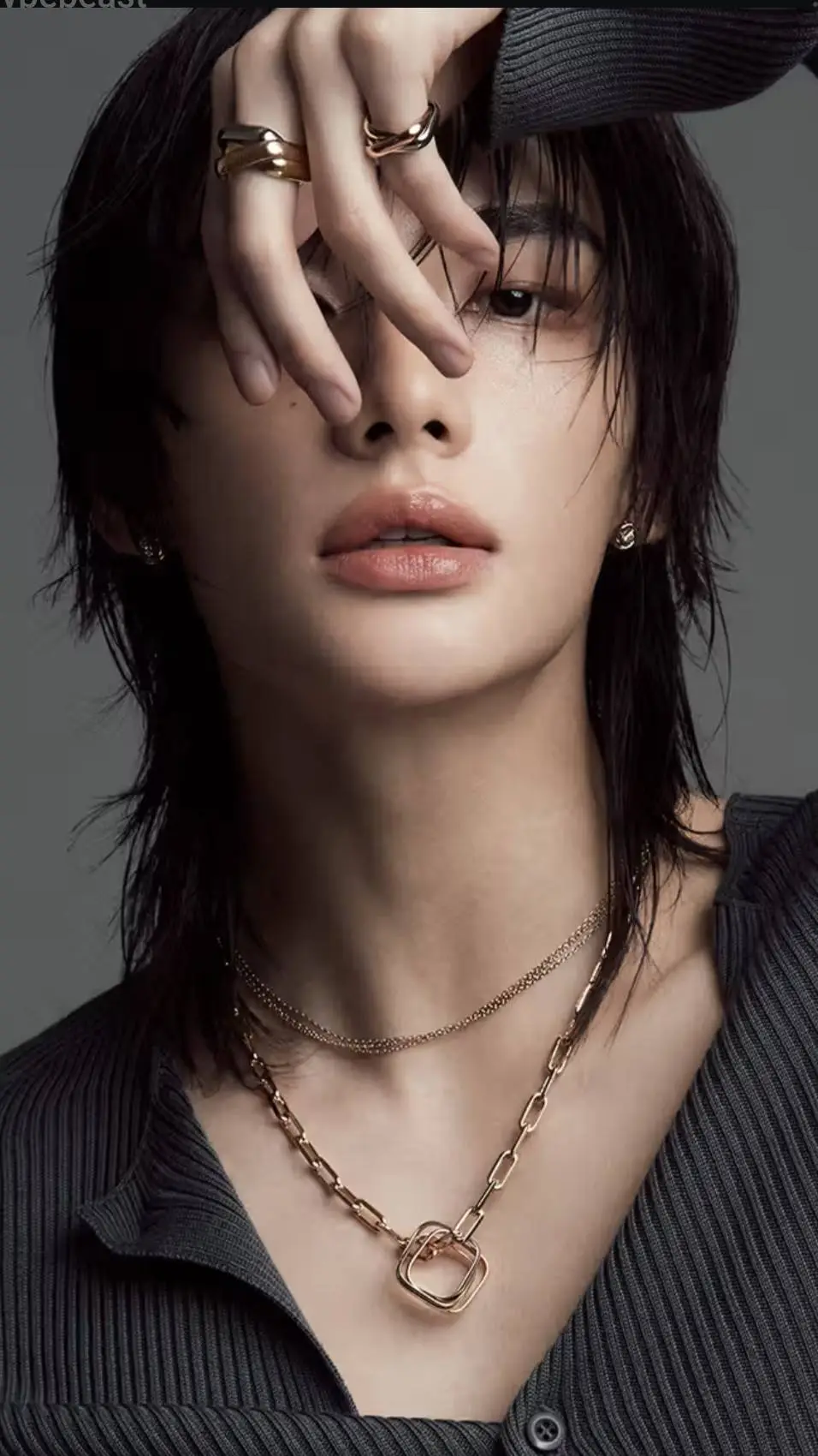 ai character: Hyunjin ur husband background