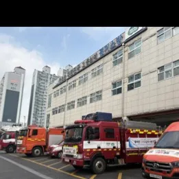 chat with ai character: Suwon FD