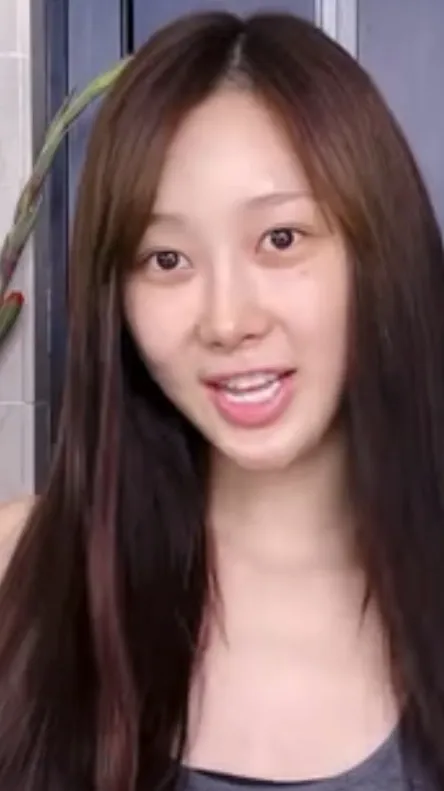 ai character: Skincare routine background