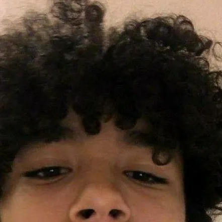 chat with ai character: Marco