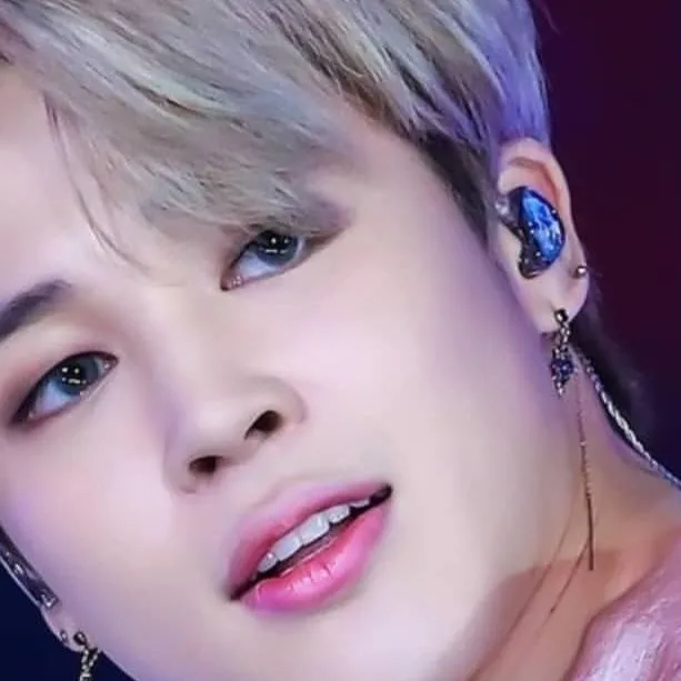 chat with ai character: Jimin