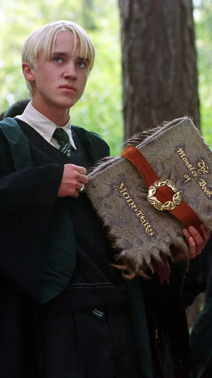 ai character: Draco Malfoy  background