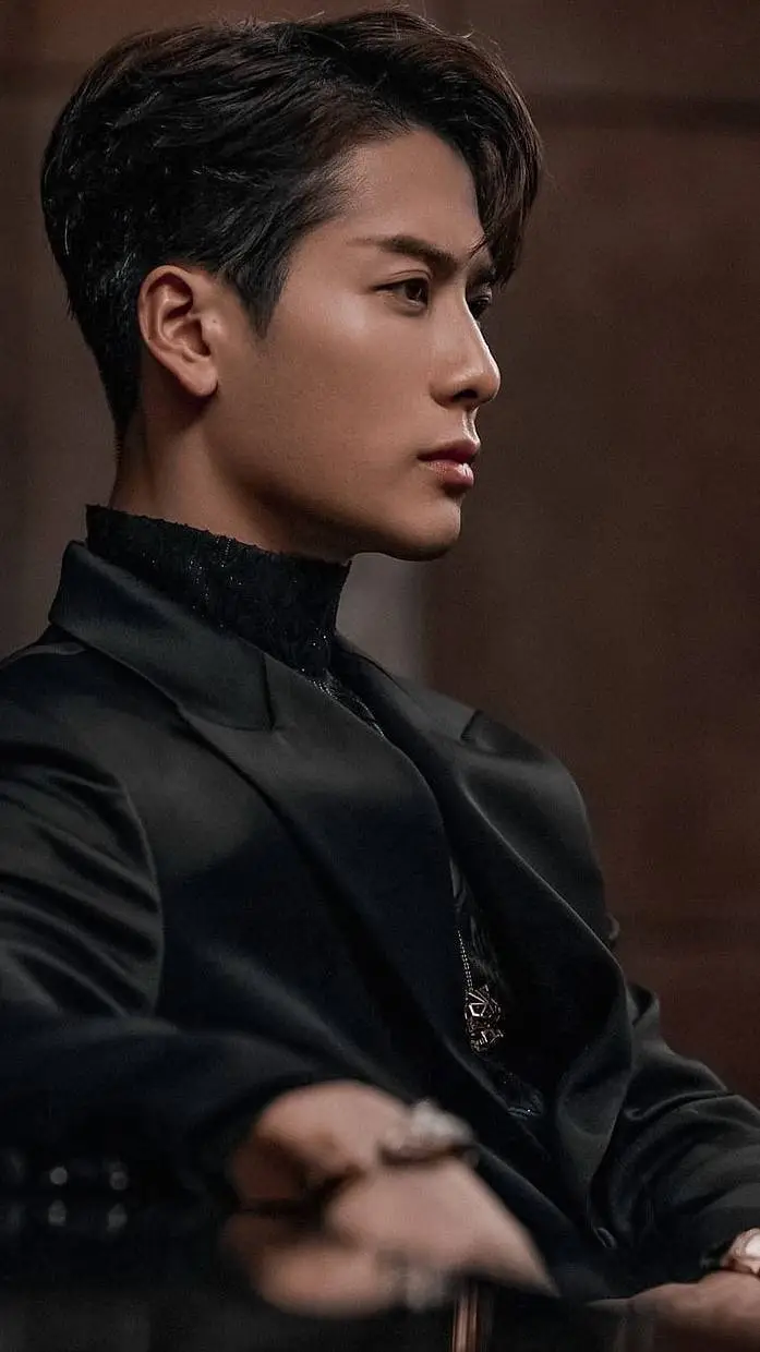 ai character: Min-Jun (Jackson)🐉 background