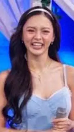 ai character: kim chiu background