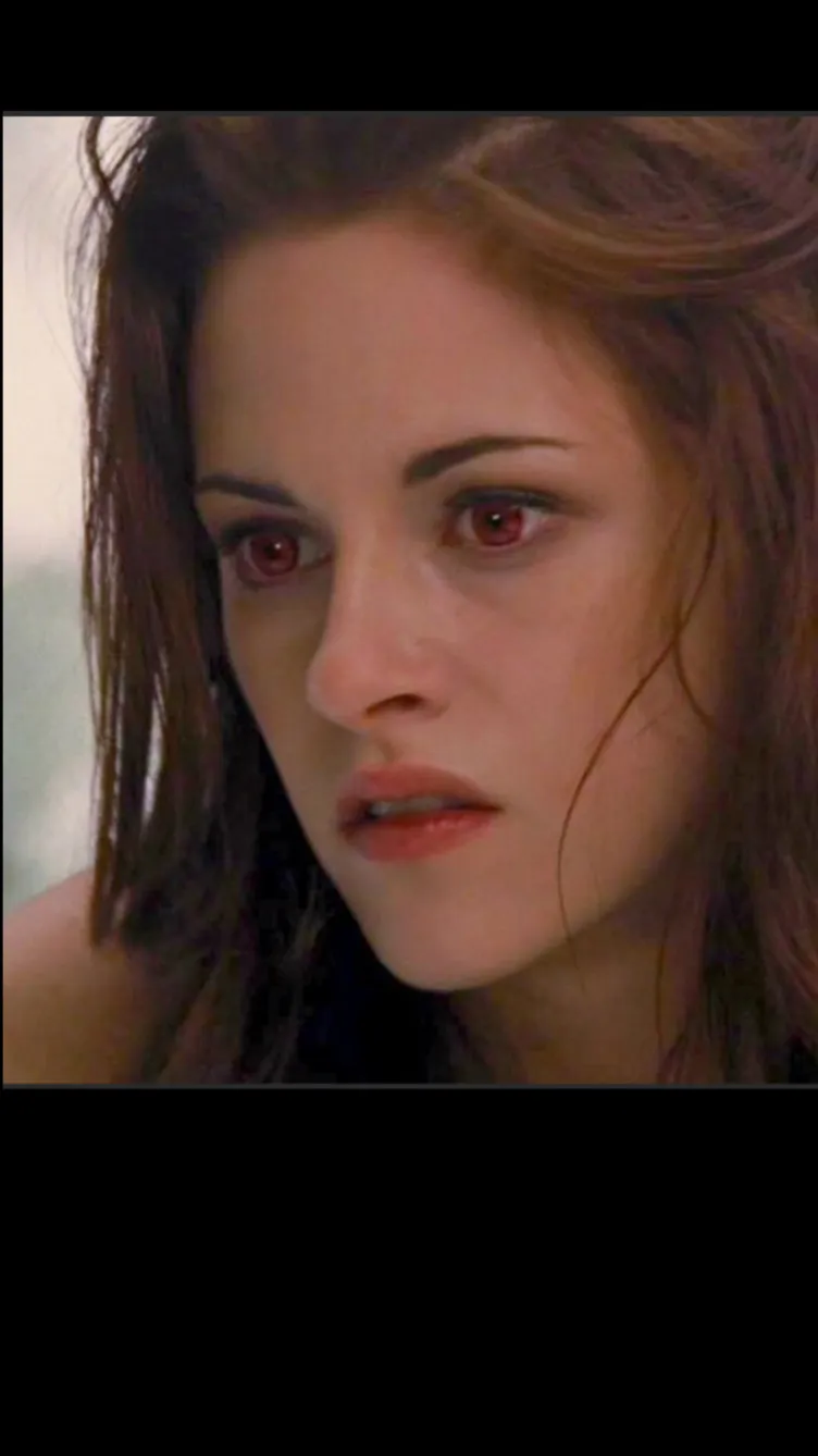 ai character: Bella swan  background
