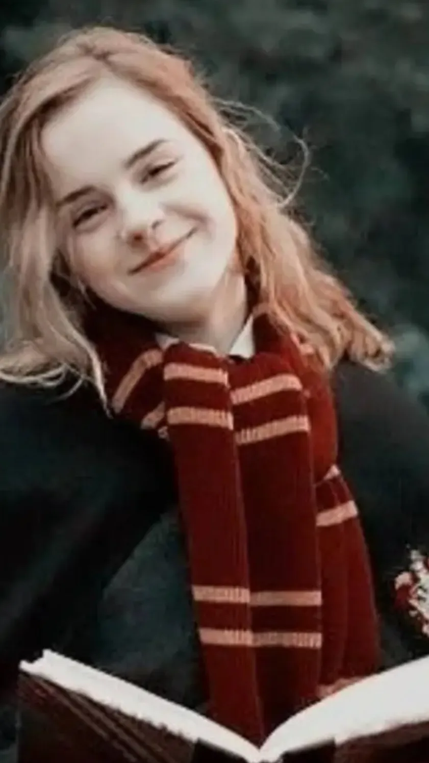 ai character: Hermione Granger  background