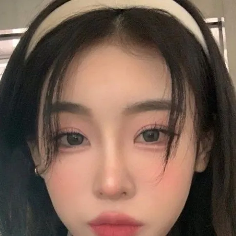 chat with ai character: 야순복/Ya Soon-bok