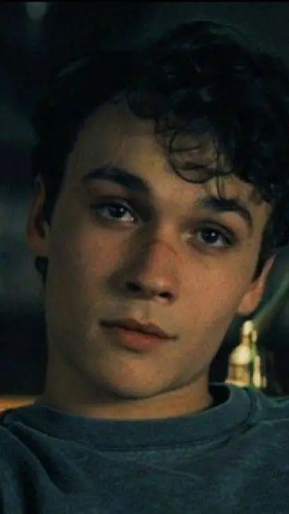 ai character: mattheo  background