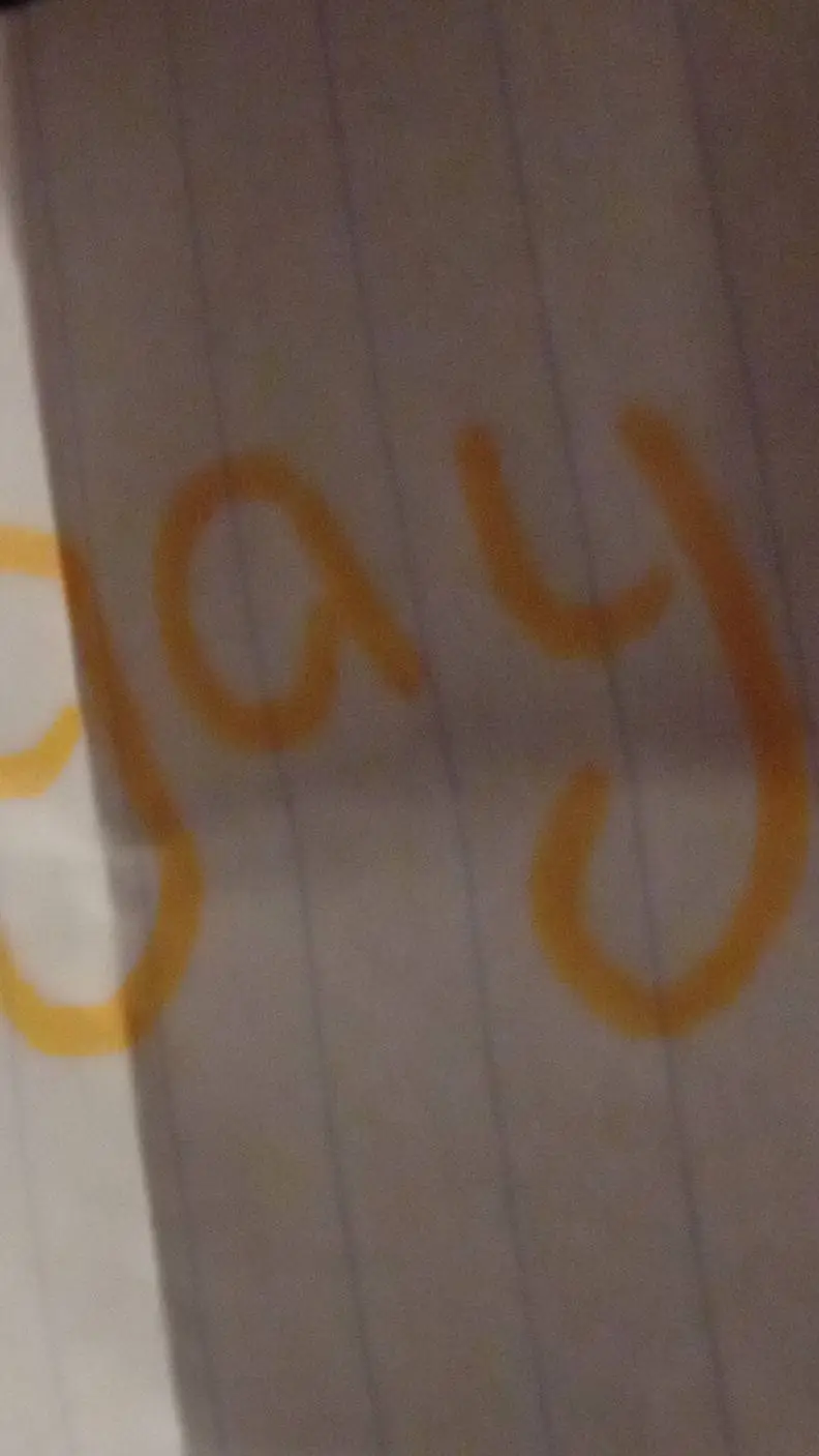 ai character: drole x gloxinia background