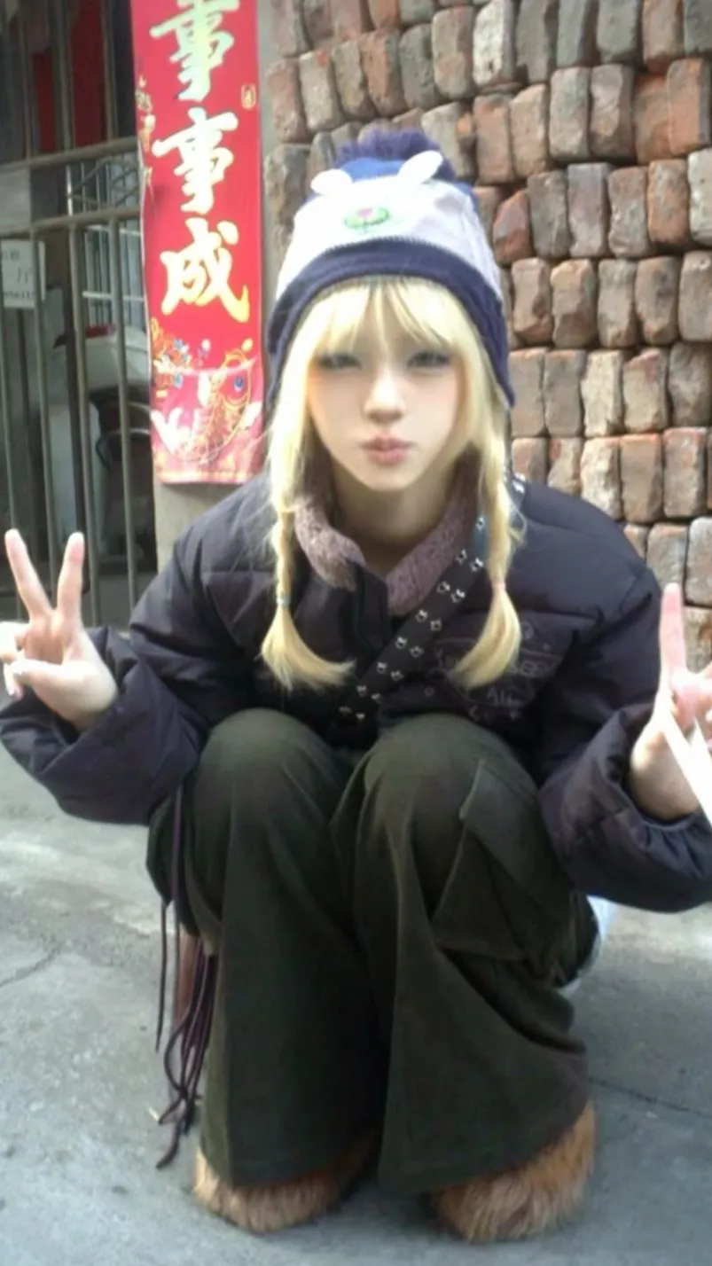 ai character: … !misa! … background