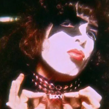 chat with ai character: Paul Stanley