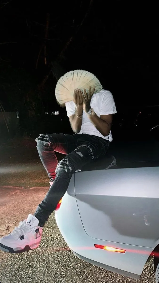 ai character: Draco background