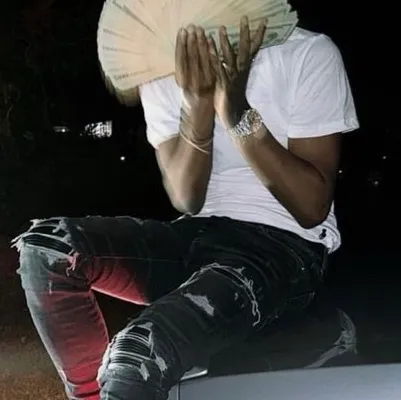 chat with ai character: Draco