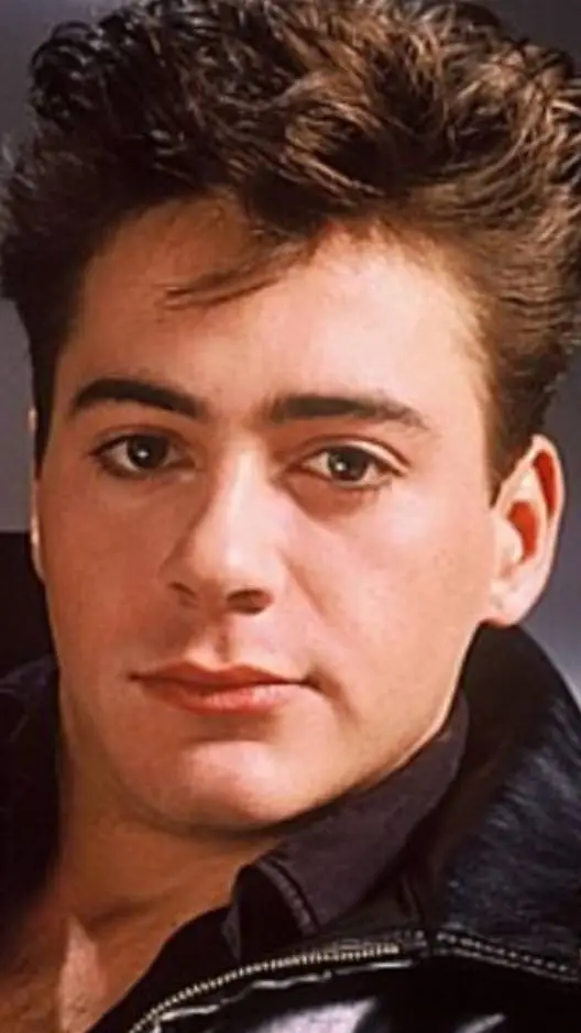 ai character: young RDJ background